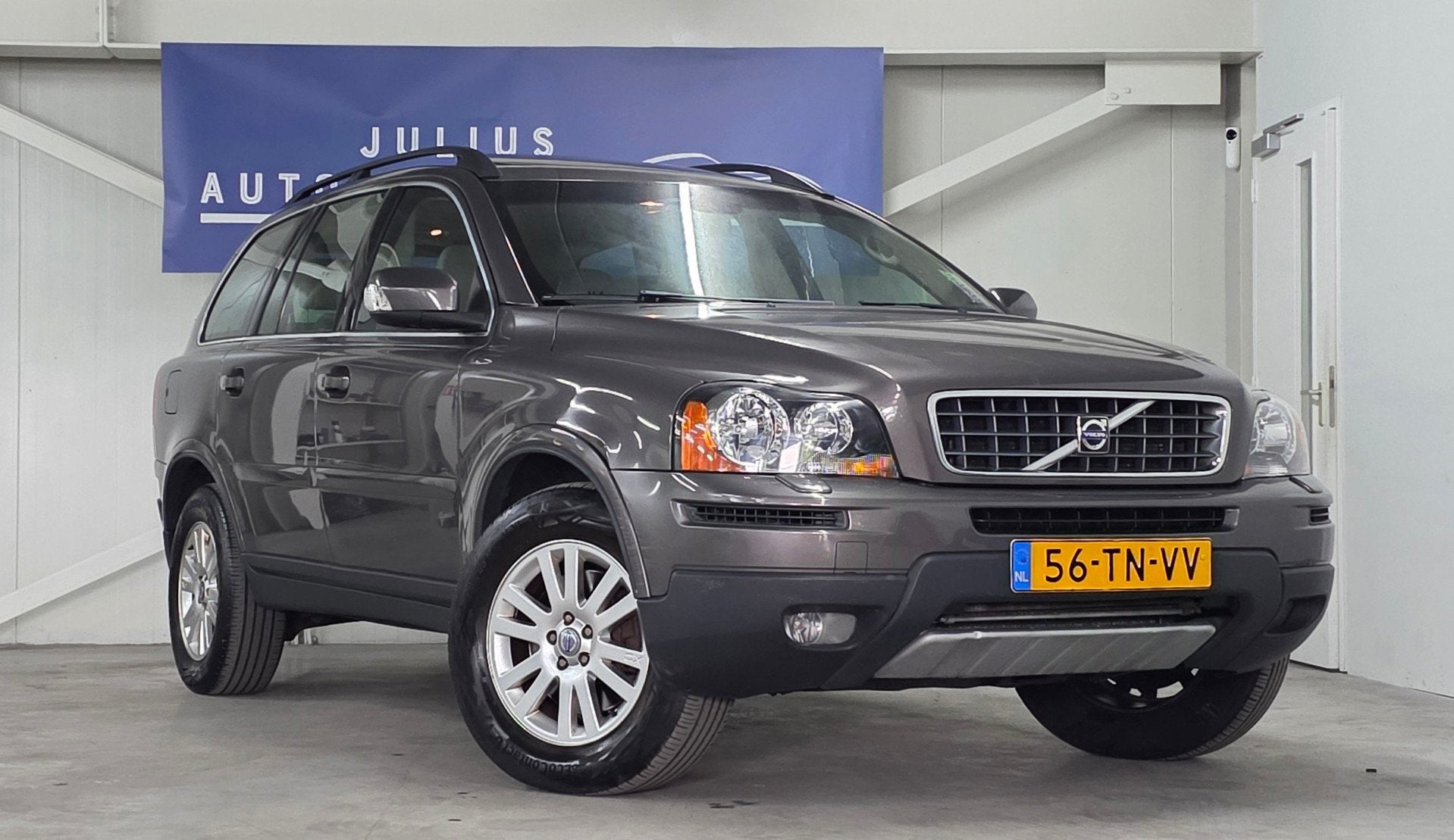 Volvo XC90 3.2 Momentum 7P 1e Eigenaar Dynaudio Schuifdak Ni, 238 pk, Beige, Bruin, 7 stoelen