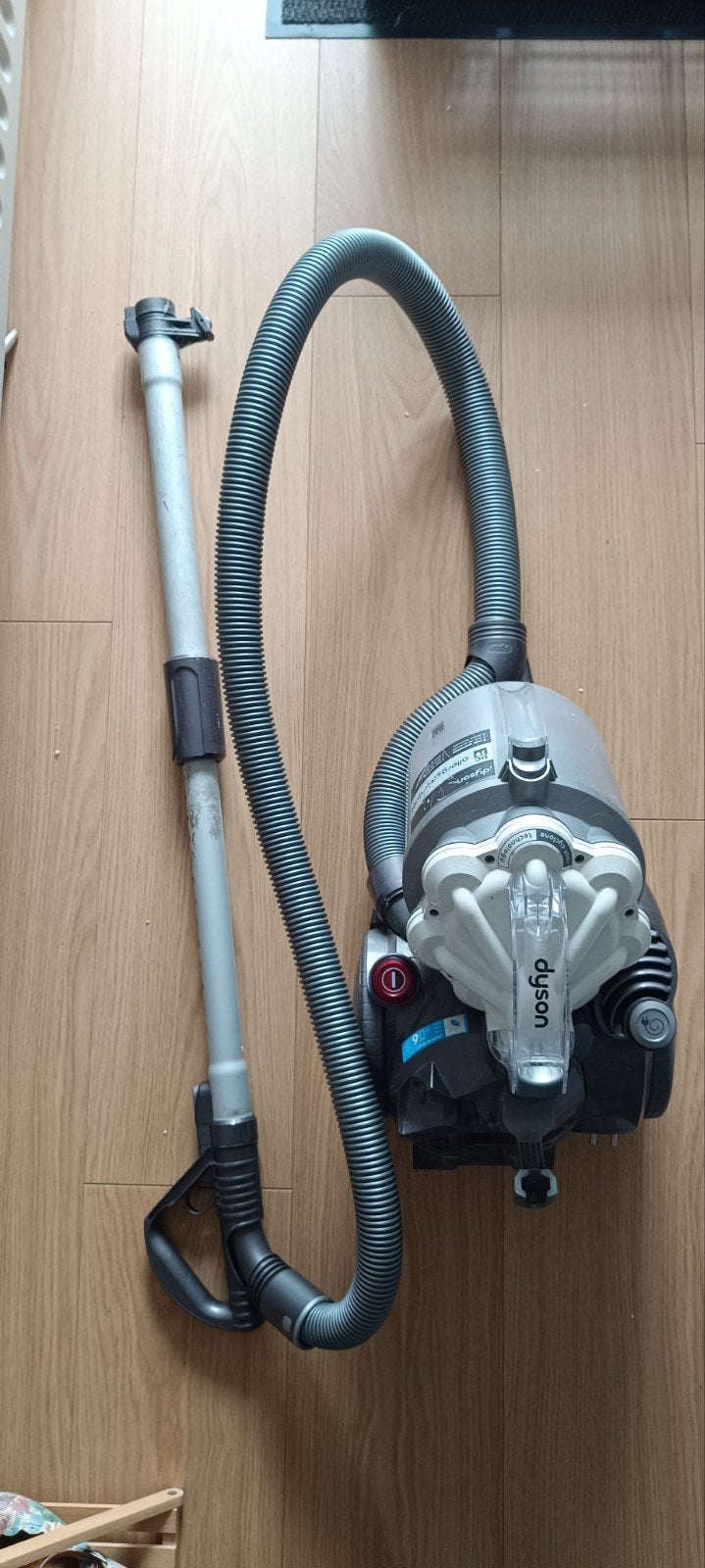 Dyson DC19 Allergy Parquet stofzuiger (zonder voet), Witgoed en Apparatuur, Ophalen, Gebruikt, Dyson, Reservoir