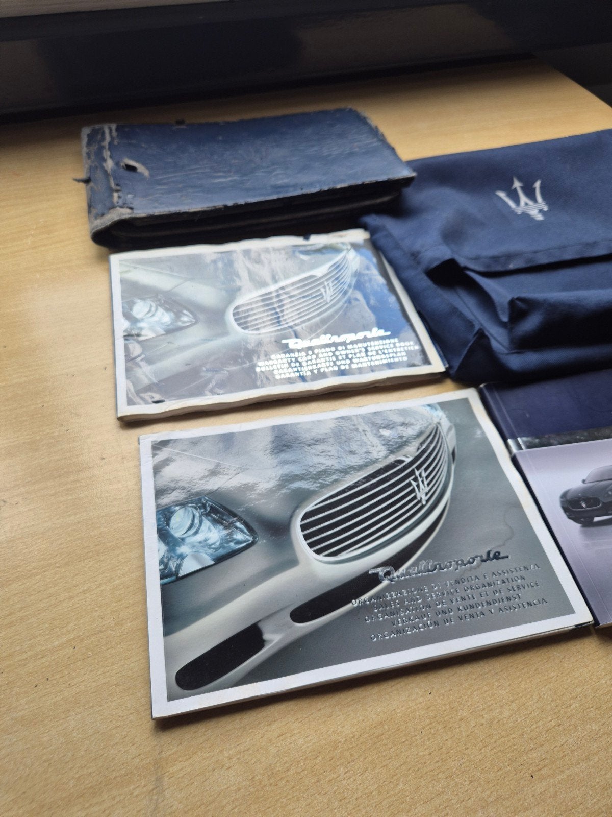 Handleiding + mapjes Maserati Quattroporte V 2003-2012, Ophalen of Verzenden, Gelezen, Algemeen