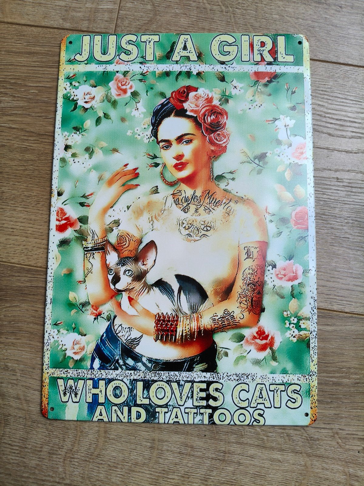 Metalen wandbord Frida Kahlo met kat - 18x28 cm, Metaal, Meerkleurig, Nieuw, Ophalen of Verzenden