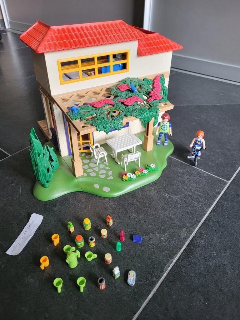 Playmobil 4857 Zomervilla met inrichting en extra's, Ophalen, Zo goed als nieuw, Complete set