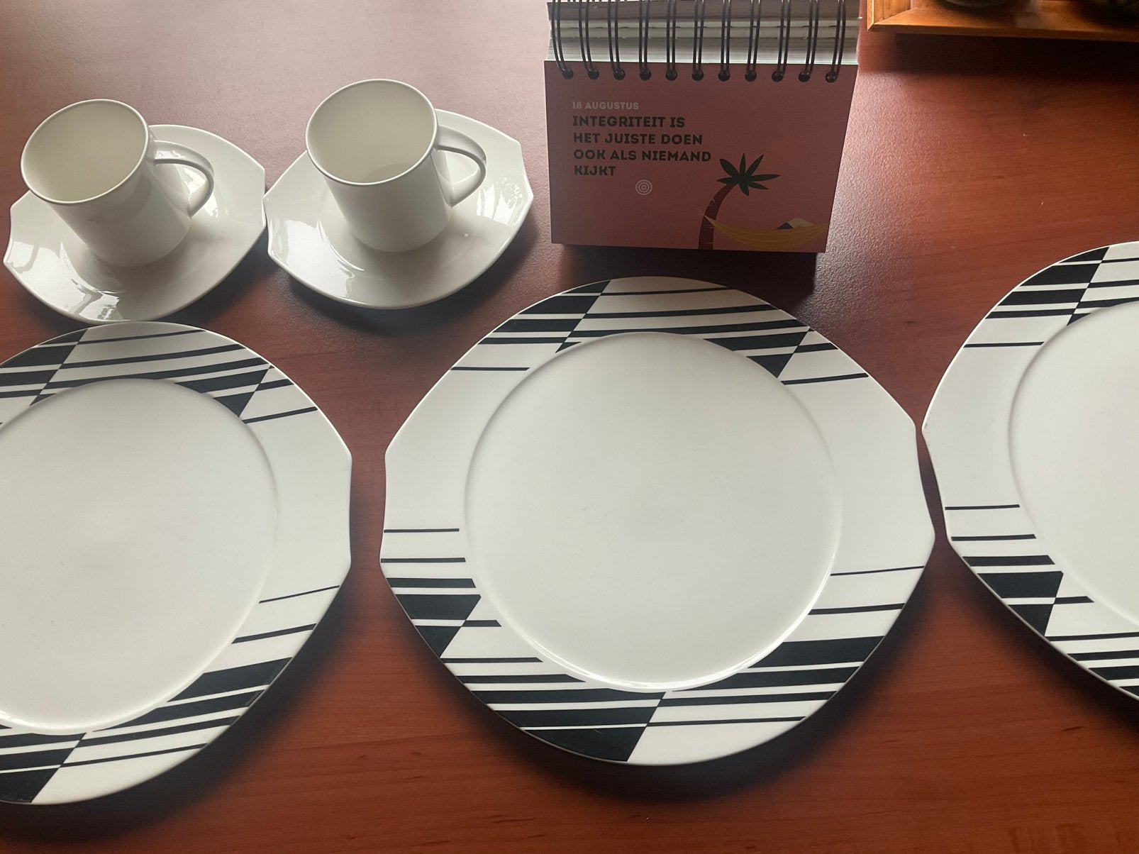 Villeroy&Boch ALBA/ ALBA-LINEA, Ophalen of Verzenden, Zo goed als nieuw, Bord(en), Overige stijlen