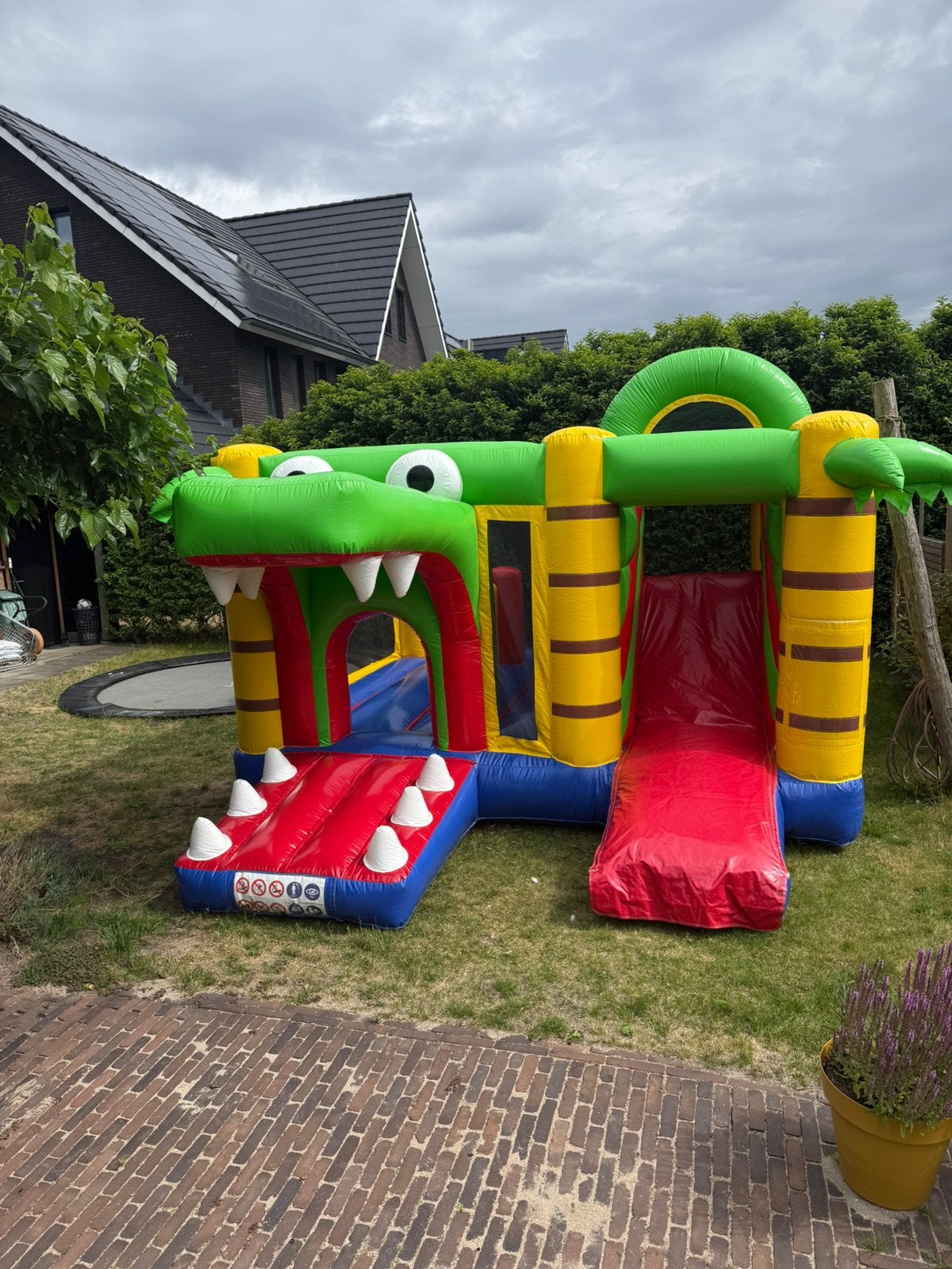 Springkussen huren, Ophalen of Verzenden, Zo goed als nieuw, Verjaardag