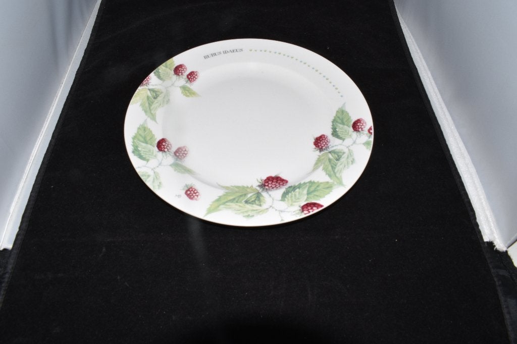 Ontbijtborden Marjolein Bastin Wild Flowers servies, Overige merken, Nieuw, Ophalen of Verzenden, Bord(en)