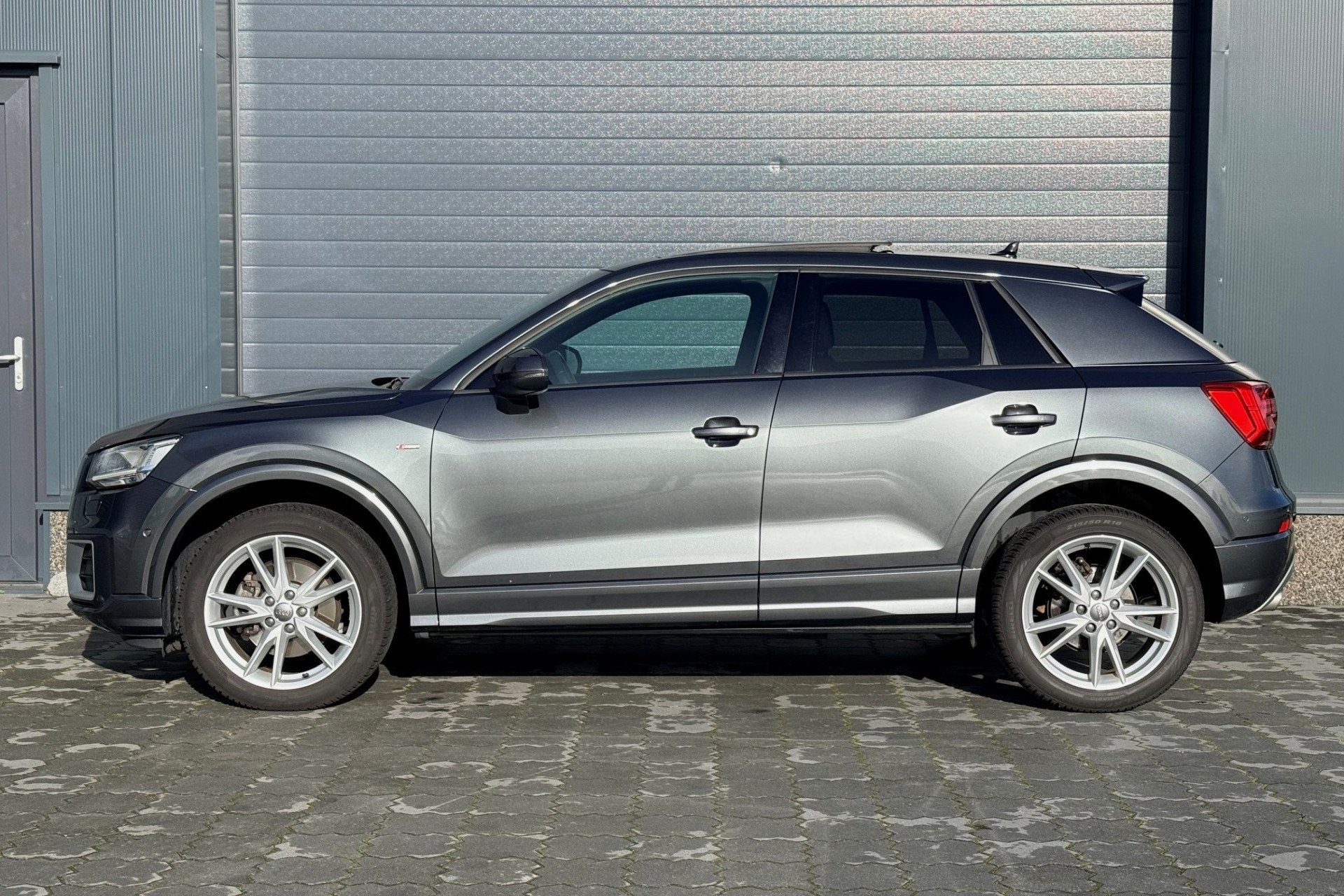 Audi Q2 35 TFSI 150pk S-Line S-Tronic PANO LED VIRTUAL CAMER, Auto's, 15 km/l, 4 cilinders, Bedrijf, 1265 kg