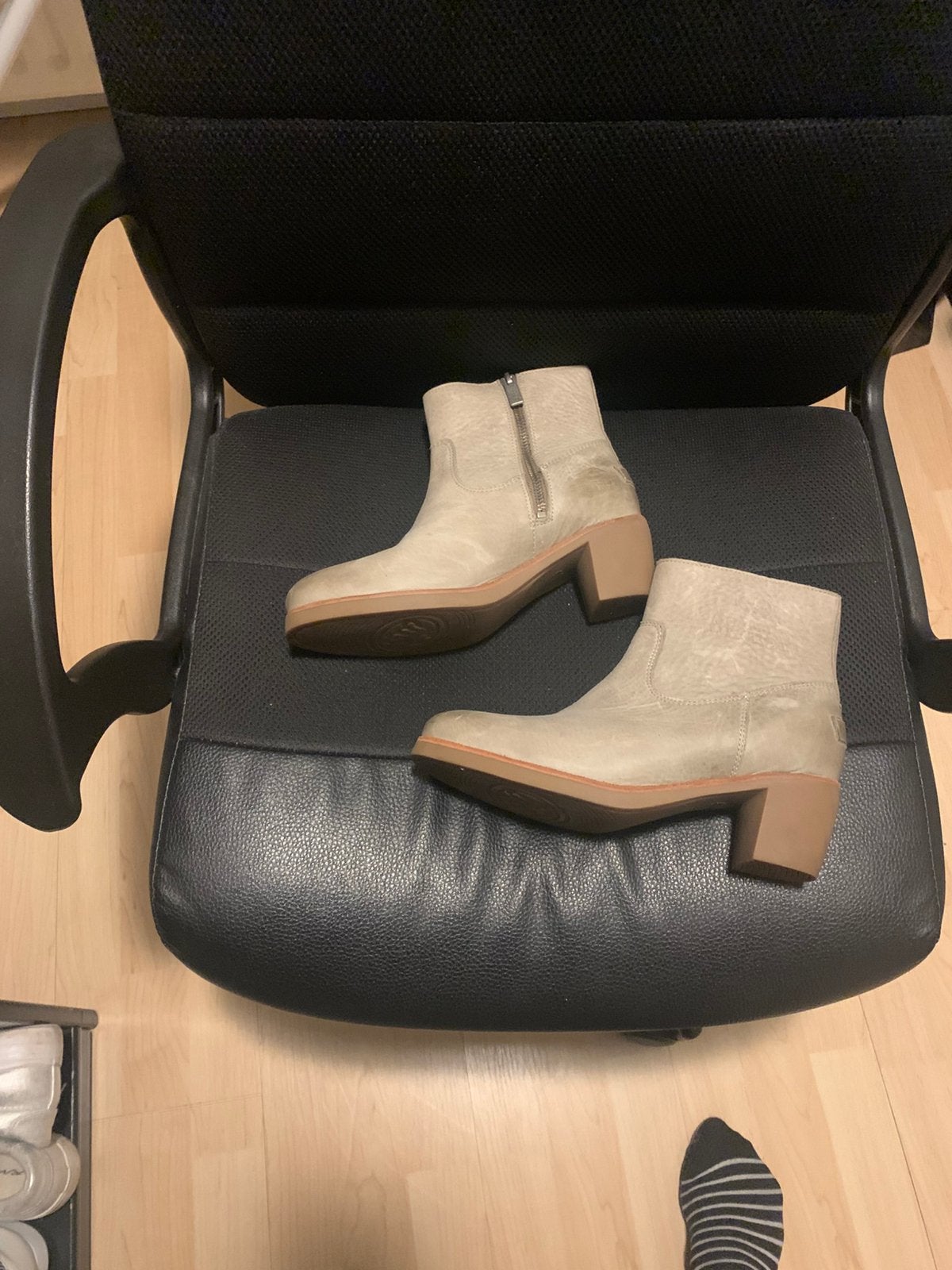 Grijsgroene shabbies, Ophalen of Verzenden, Zo goed als nieuw, Overige kleuren