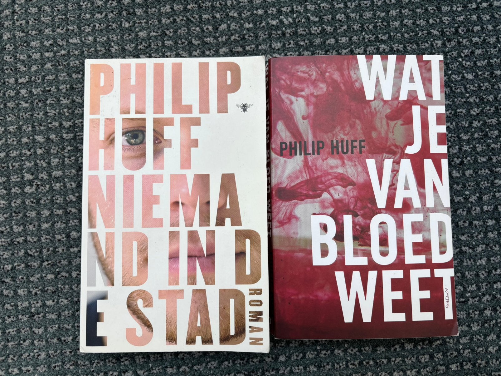 Philip Huff - 2 romans, Ophalen of Verzenden, Gelezen