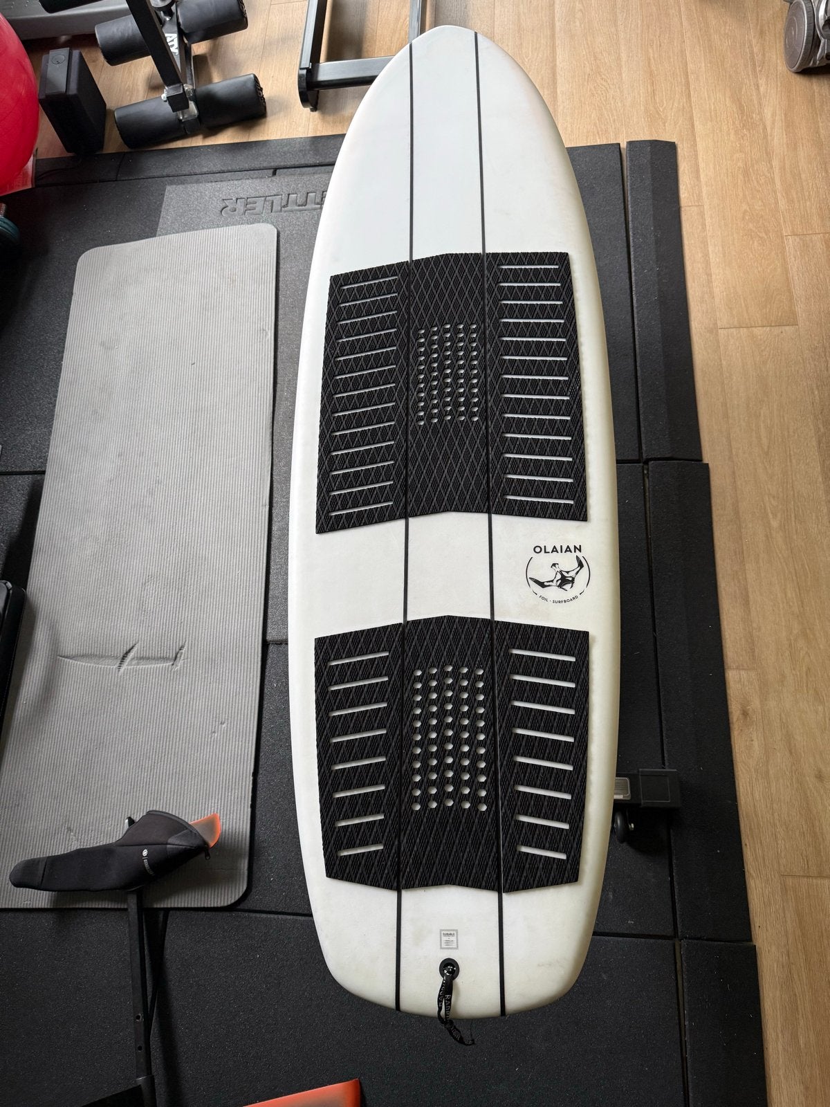 Olaian 6'0" foil surfboard, Ophalen of Verzenden, Zo goed als nieuw