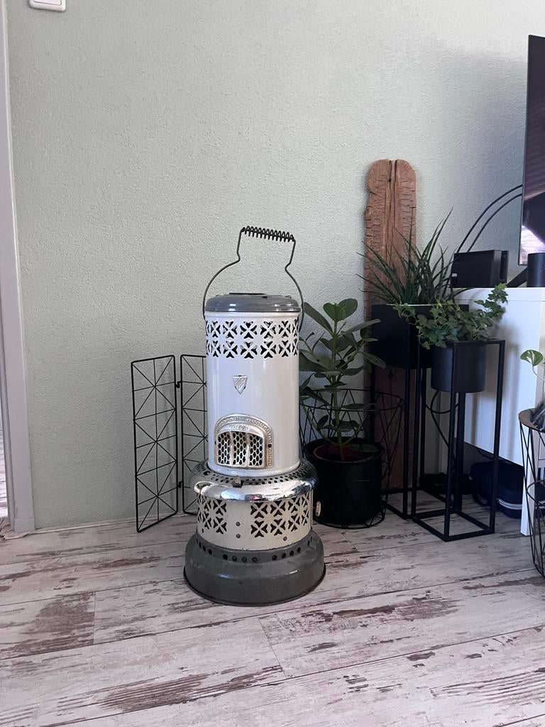 Antieke olie kachel - Decoratief object, Huis en Inrichting, Woonaccessoires | Zuilen en Pilaren, Ophalen of Verzenden, Zo goed als nieuw