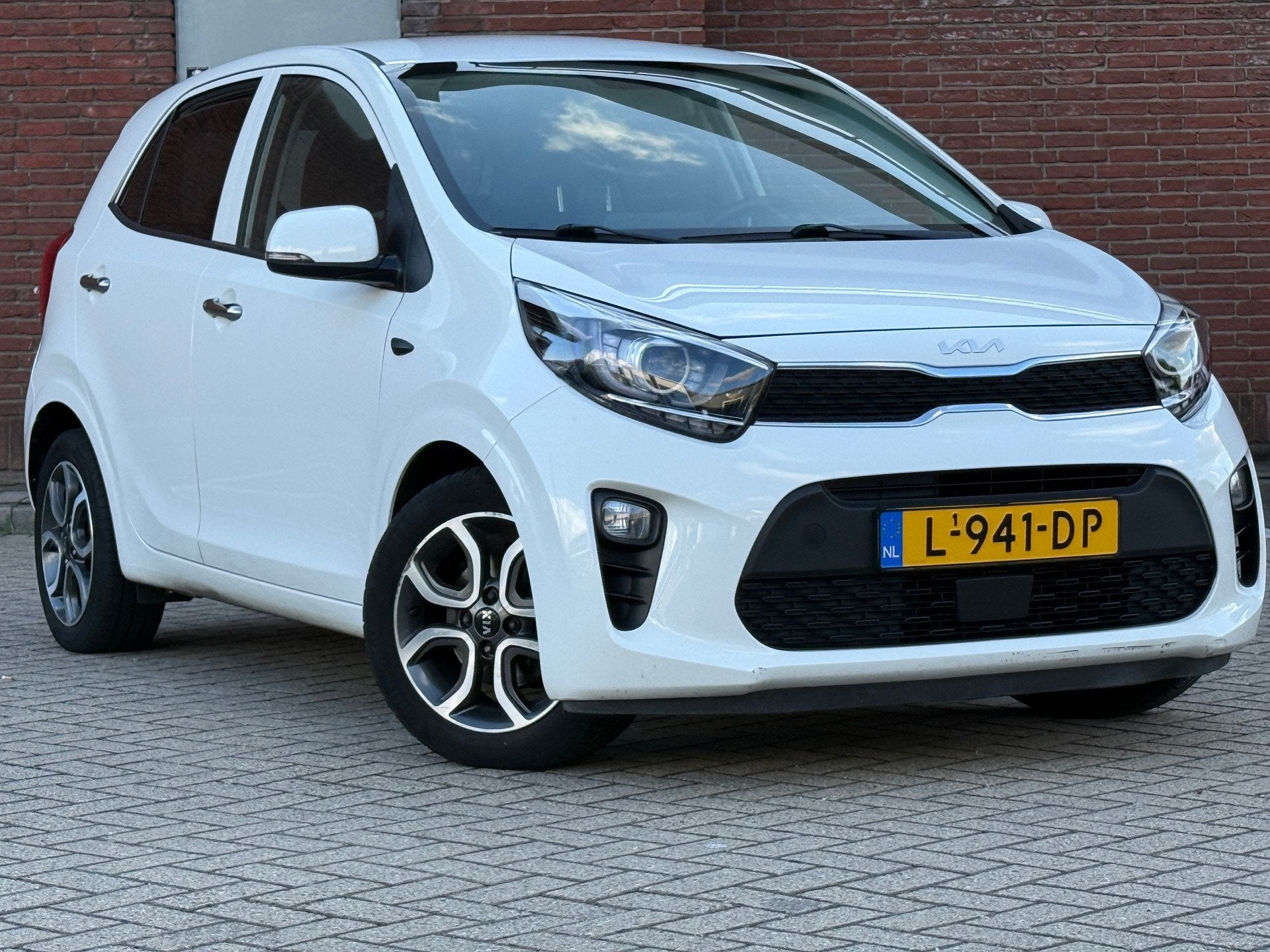 Kia Picanto 1.0 DPi DynamicPlusLine | NAVI | APPLE CAR| R.CA, Auto's, Kia, Voorwielaandrijving, Gebruikt, 4 stoelen, Wit