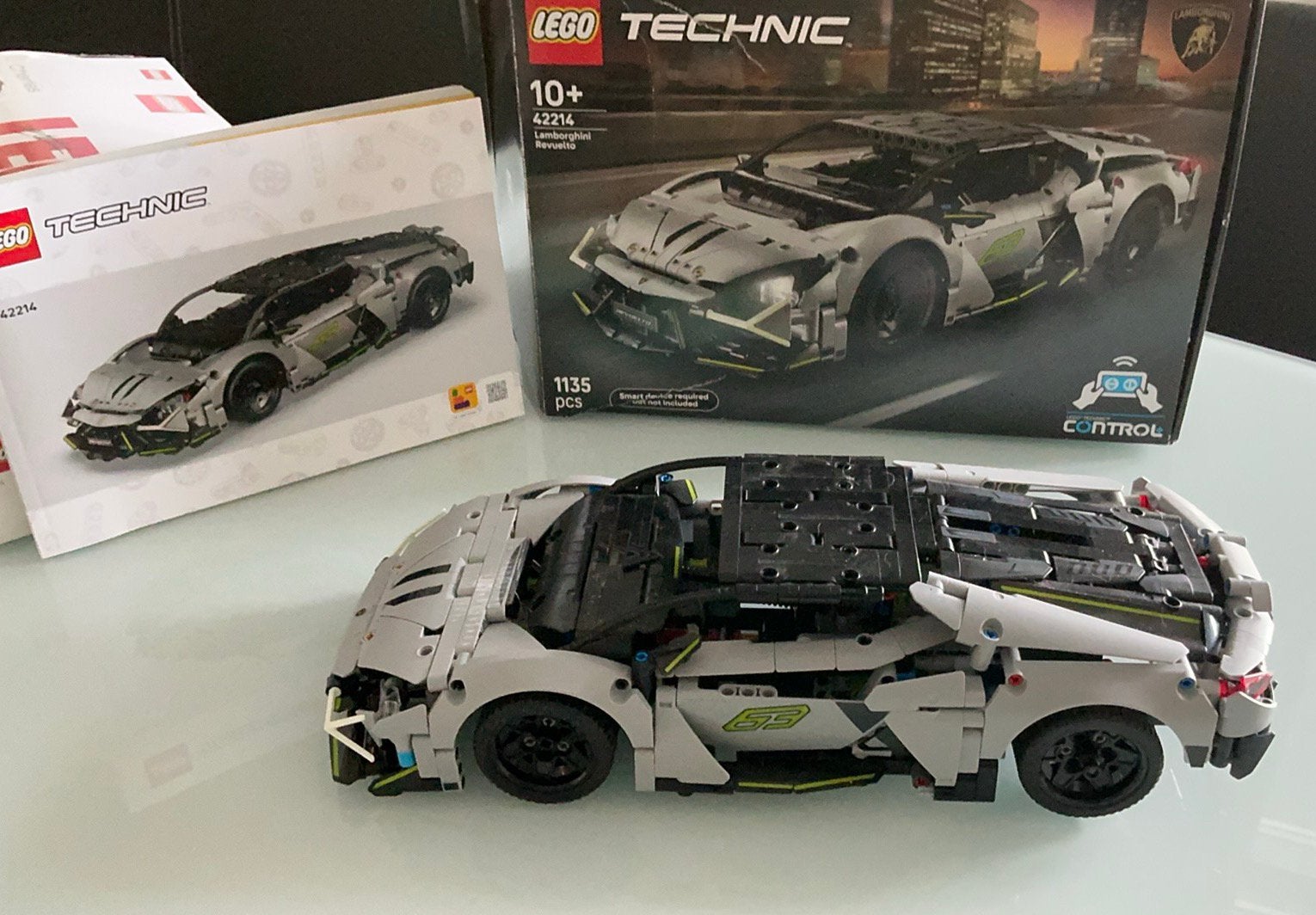 LEGO Technic Lamborghini Revuelto Supersportwagen - 42214, Ophalen, Zo goed als nieuw