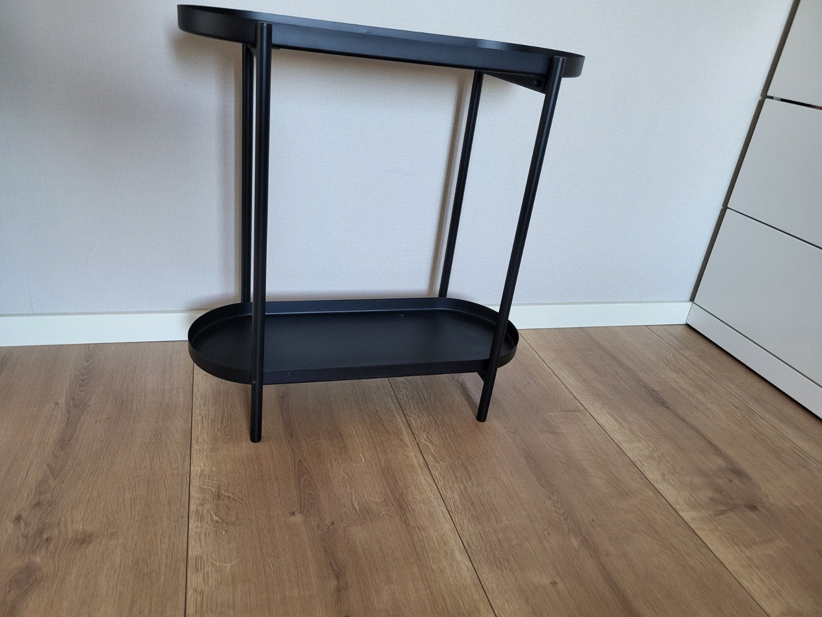 IKEA OLIVBLAD Plantenstandaard Zwart - Zo goed als nieuw, Minder dan 55 cm, Metaal of Aluminium, Zo goed als nieuw, Modern