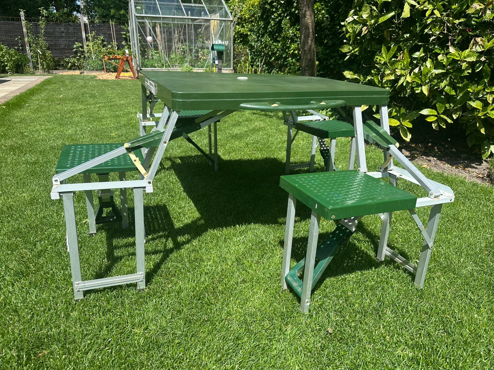 Opvouwbare campingtafel met 4 zitplaatsen – koffermodel, Ophalen, Gebruikt, Campingtafel