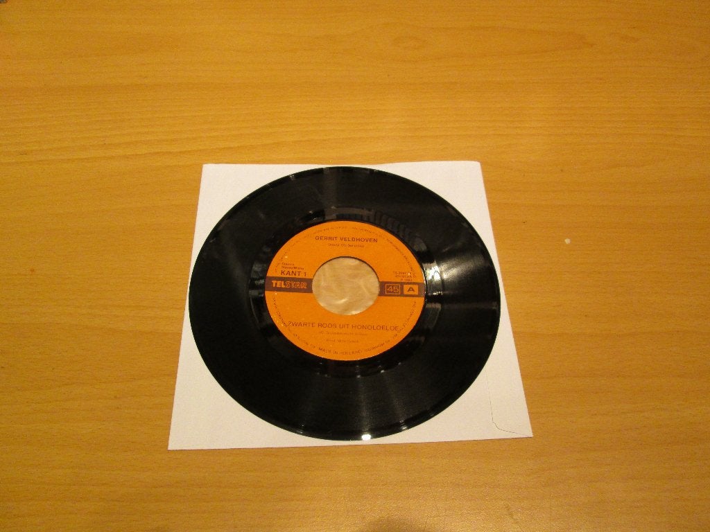 Gerrit Veldhoven ‎- Zwarte Roos Uit Honoloeloe / Zeg Me Waar, Cd's en Dvd's, Vinyl Singles, Ophalen of Verzenden, Gebruikt, Pop