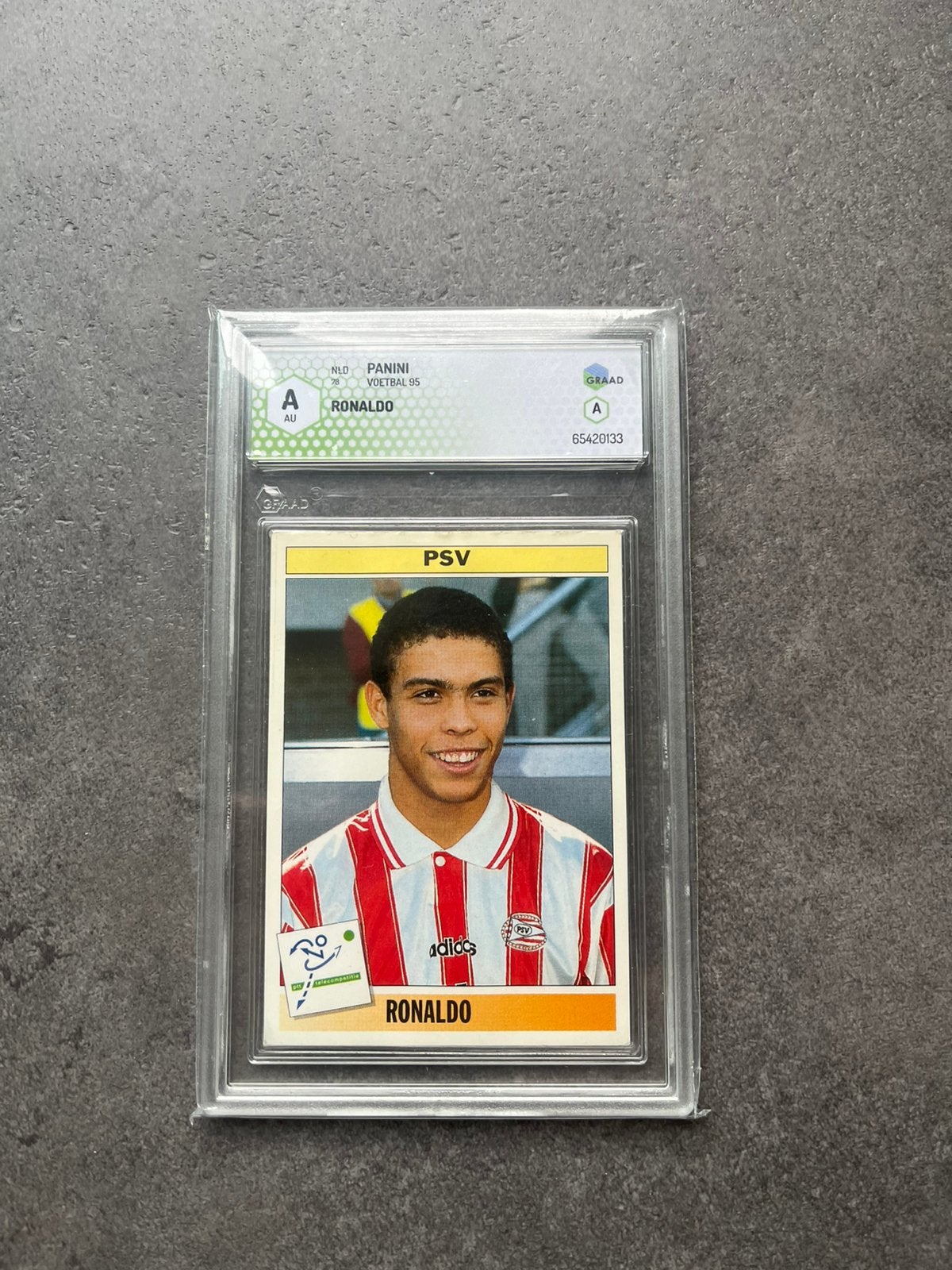 Panini Voetbal 95 Rookie Ronaldo GRAAD Authentiek Beoordeeld, Verzenden, Nieuw, Plaatje