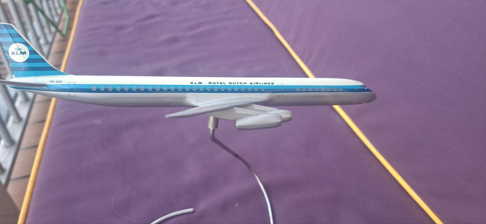 KLM Verkuyl DC8-63 schaal 1/200 modelvliegtuig, Ophalen of Verzenden, Gebruikt