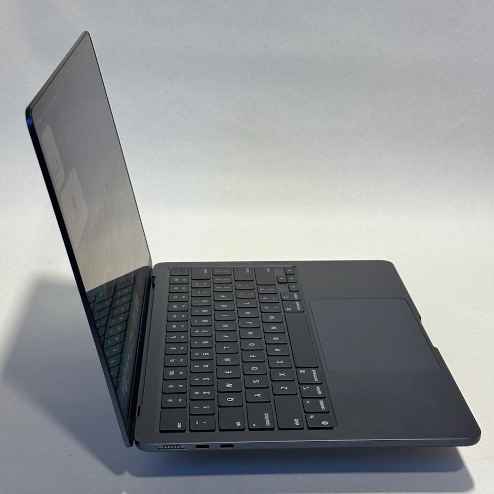 MacBook Air 13” M2, 8GB, 512GB SSD 55 Laadcycli. 2022, Qwerty, I mac and more, 8 GB, 13 inch