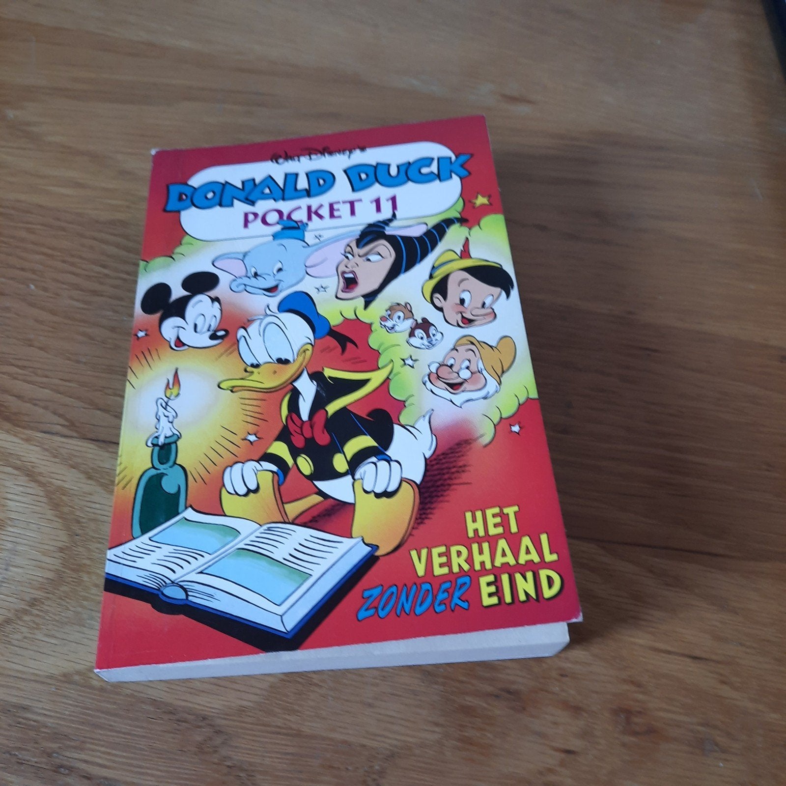 Donald Duck Pocket 11 - Het Verhaal Zonder Eind, Eén stripboek, Ophalen of Verzenden, Gelezen