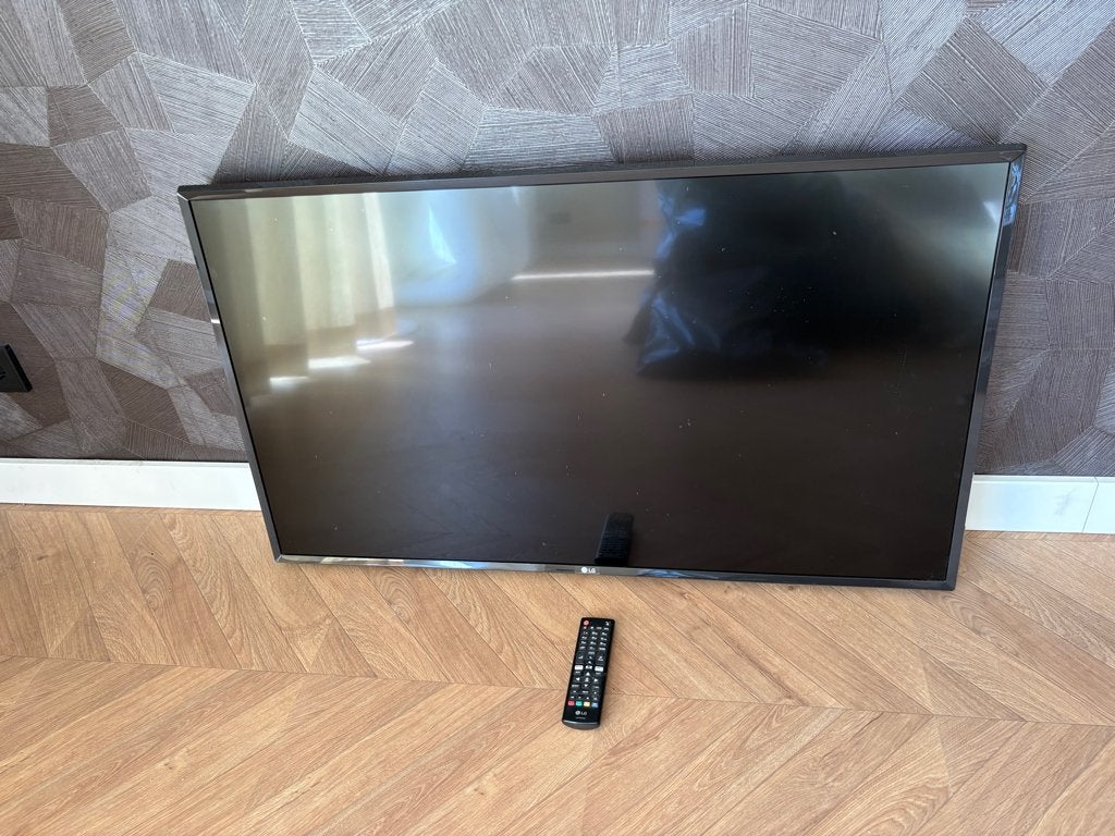 LG 43UJ630V 4K UHD Smart TV - 43 inch, Ophalen, LED, 50 Hz, Zo goed als nieuw