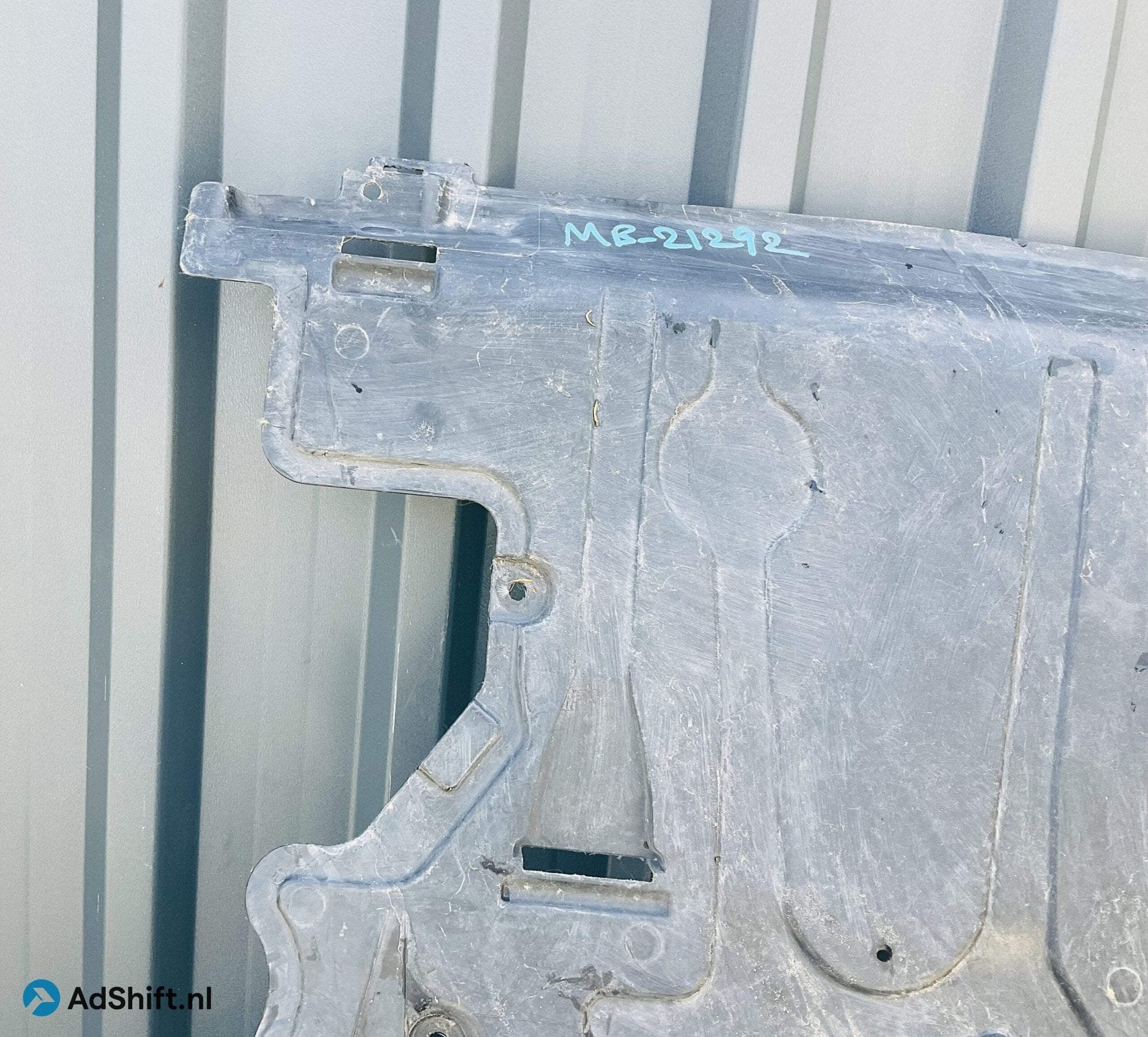 Bumper Onderplaat Mercedes GLE A1675200100 Beschermplaat bod