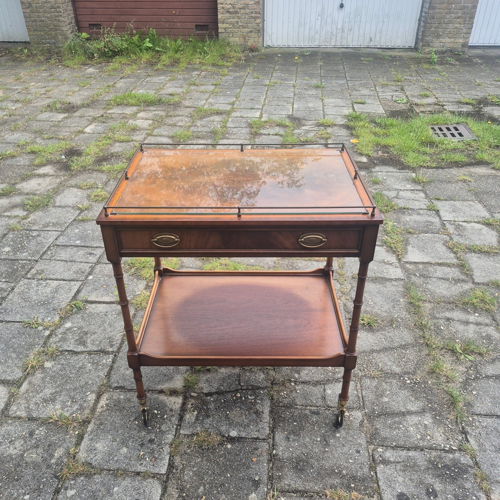 Mahonie houten thee tafel van merk Heldense, Huis en Inrichting, Ophalen, Zo goed als nieuw, 25 tot 50 cm, Rechthoekig