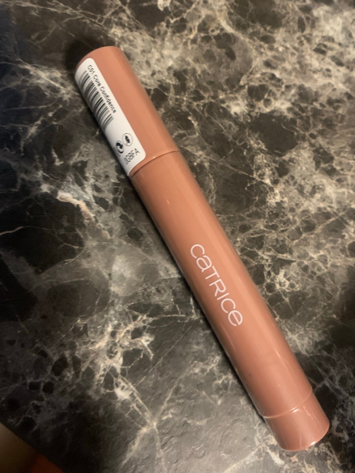 Catrice Lippenstift C01 Core Confidence, Lippen, Beige, Nieuw, Ophalen of Verzenden