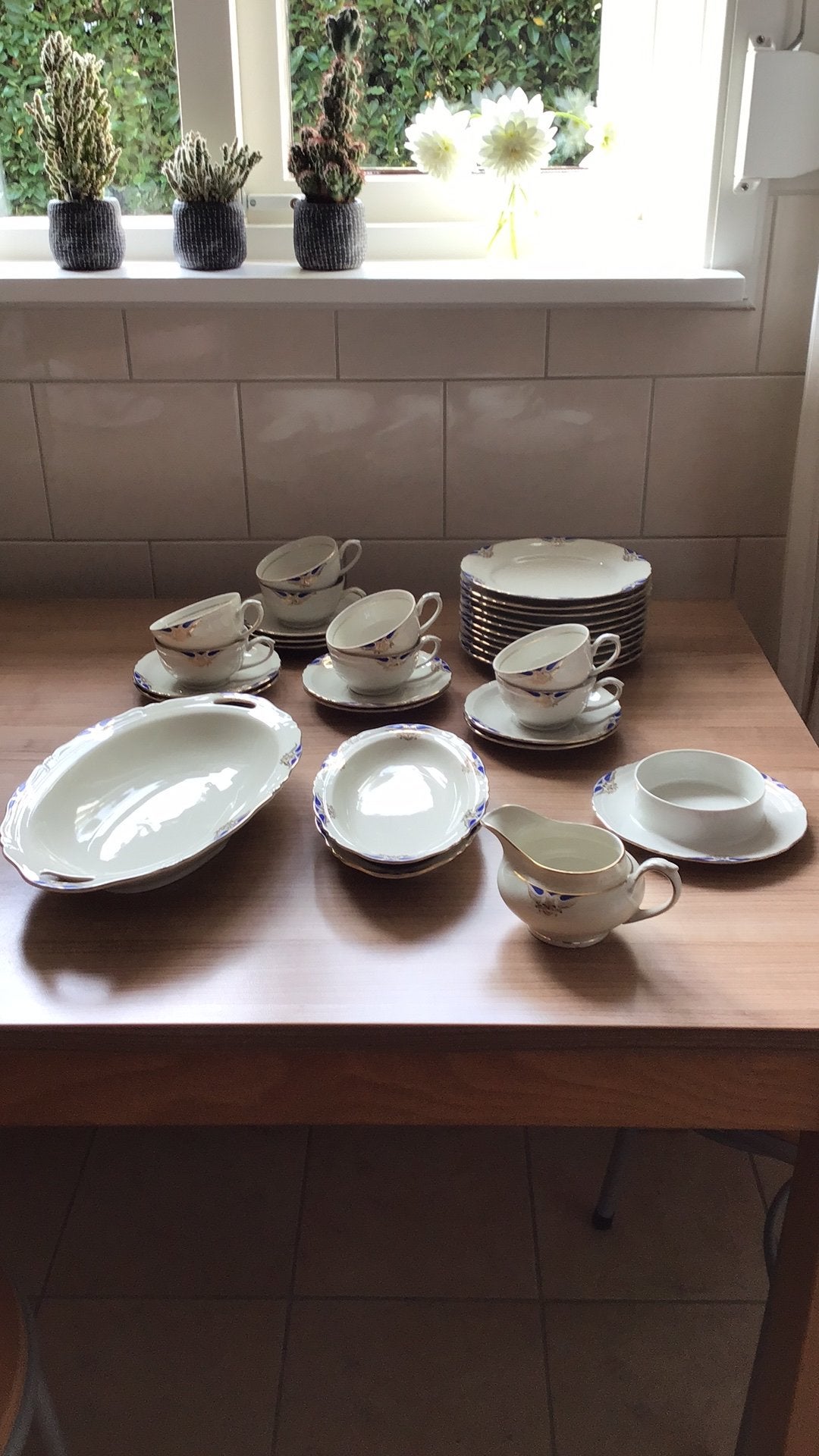 Vintage servies, Ophalen