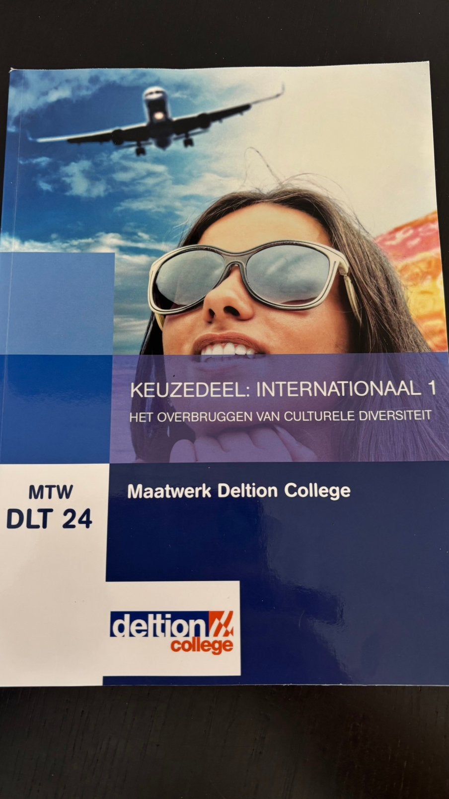 Keuzedeel internationaal 1 Deltion College, Boeken, Ophalen of Verzenden, Zo goed als nieuw, Overige niveaus