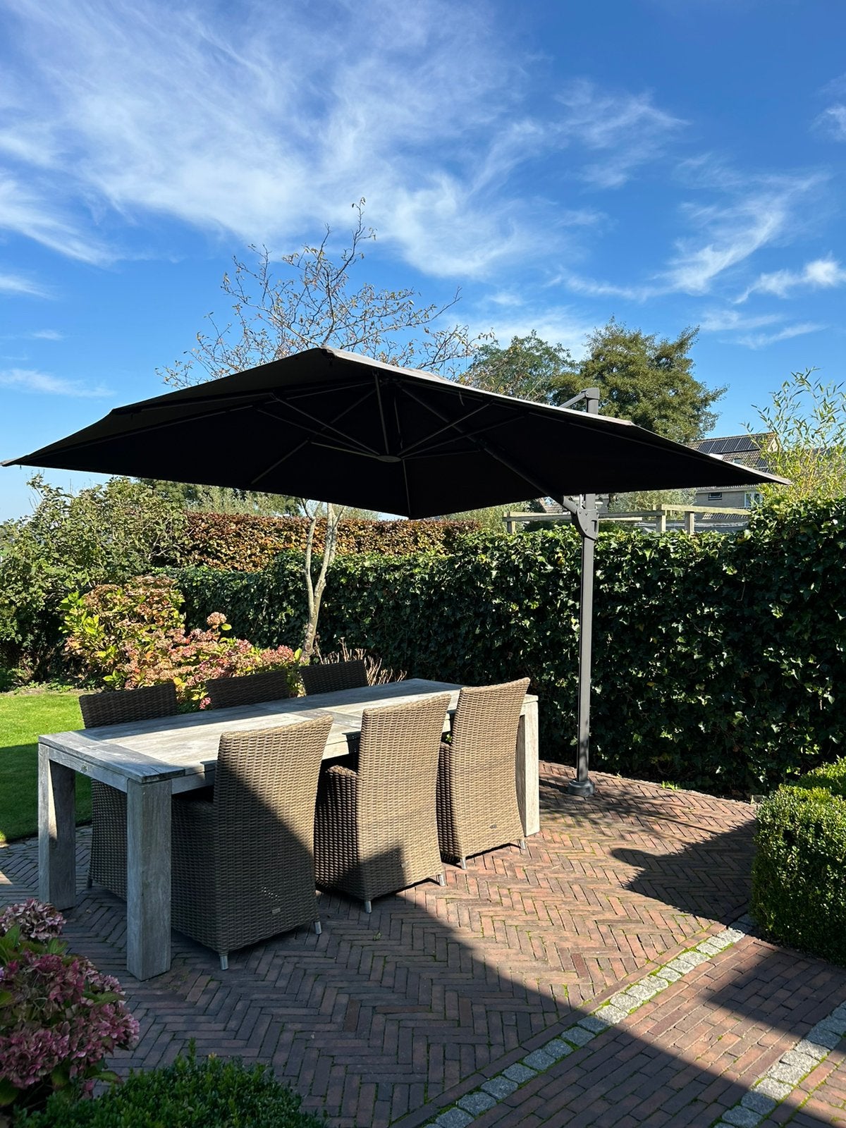 Grote parasol, Tuin en Terras, Ophalen, Gebruikt, Parasolvoet, Kantelbaar