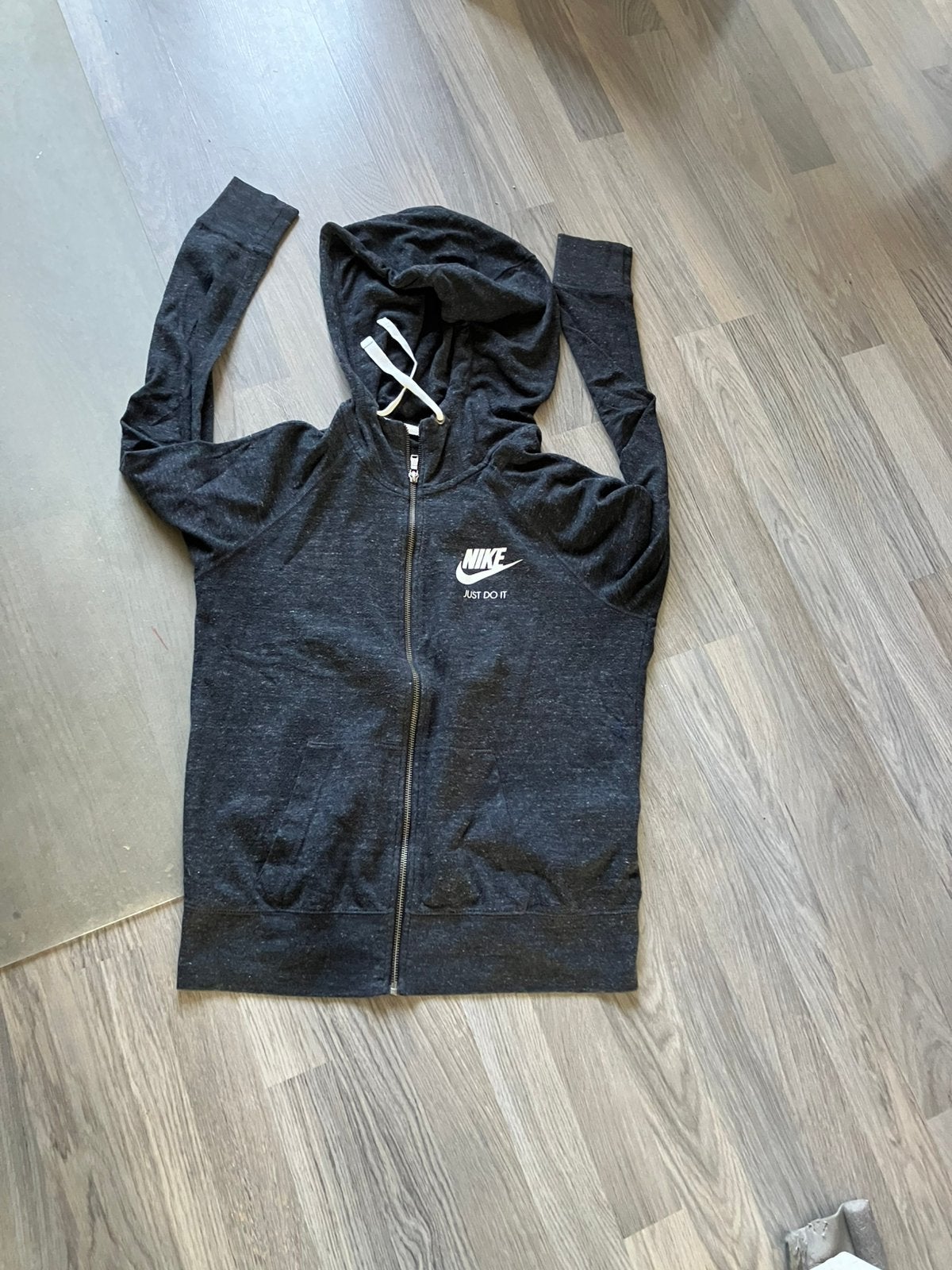 Leuke Nike hoodie maat M bijna gratis, Ophalen of Verzenden, Zo goed als nieuw, Zwart