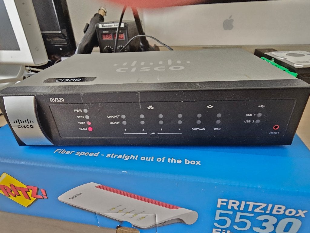Cisco RV320 Dual WAN Gigabit VPN Router, Computers en Software, Routers en Modems, Ophalen of Verzenden, Gebruikt, Router, Cisco