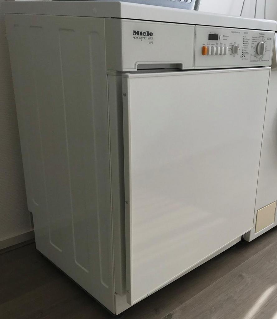 Gezocht naar een Miele W 931, Ophalen of Verzenden, Zo goed als nieuw, 1200 tot 1600 toeren, Minder dan 85 cm