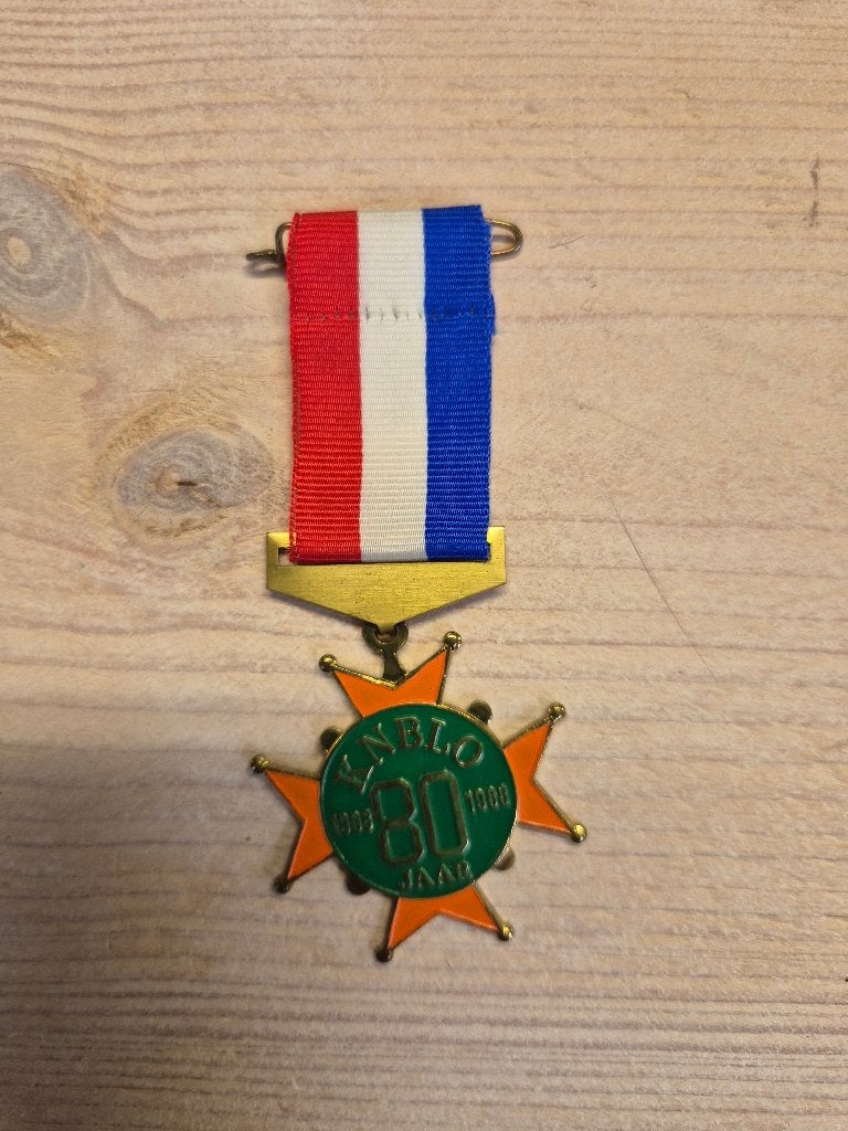 Tony van Dongen mars medaille KNBLO 80 jaar, Ophalen of Verzenden, Overige materialen, Nederland