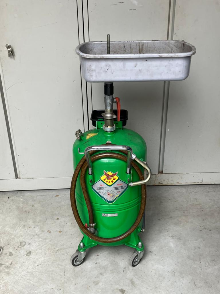 Raasm Oil changer / olie opvangbak met reservoir, Auto diversen, Autogereedschap, Ophalen, Gebruikt