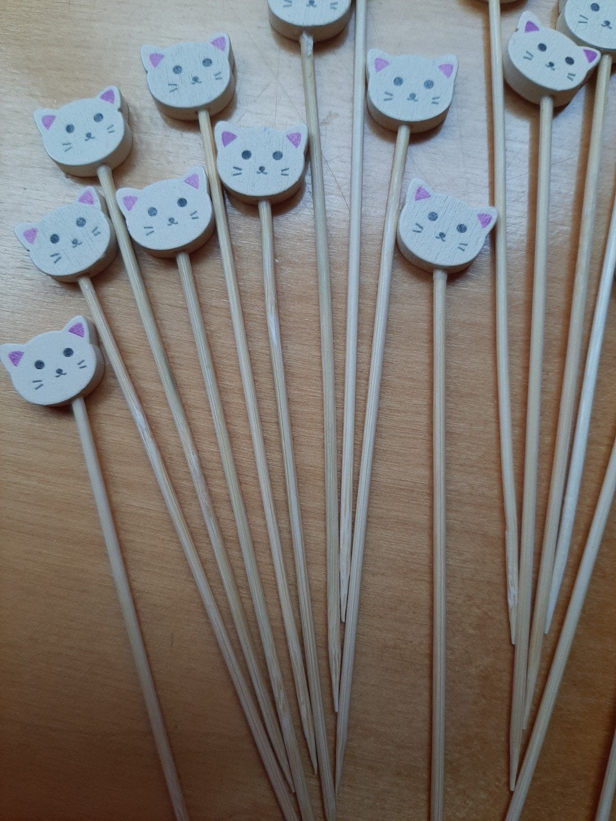 set van 40 houten prikkers poezenkopje, Verzenden, Nieuw, Hout