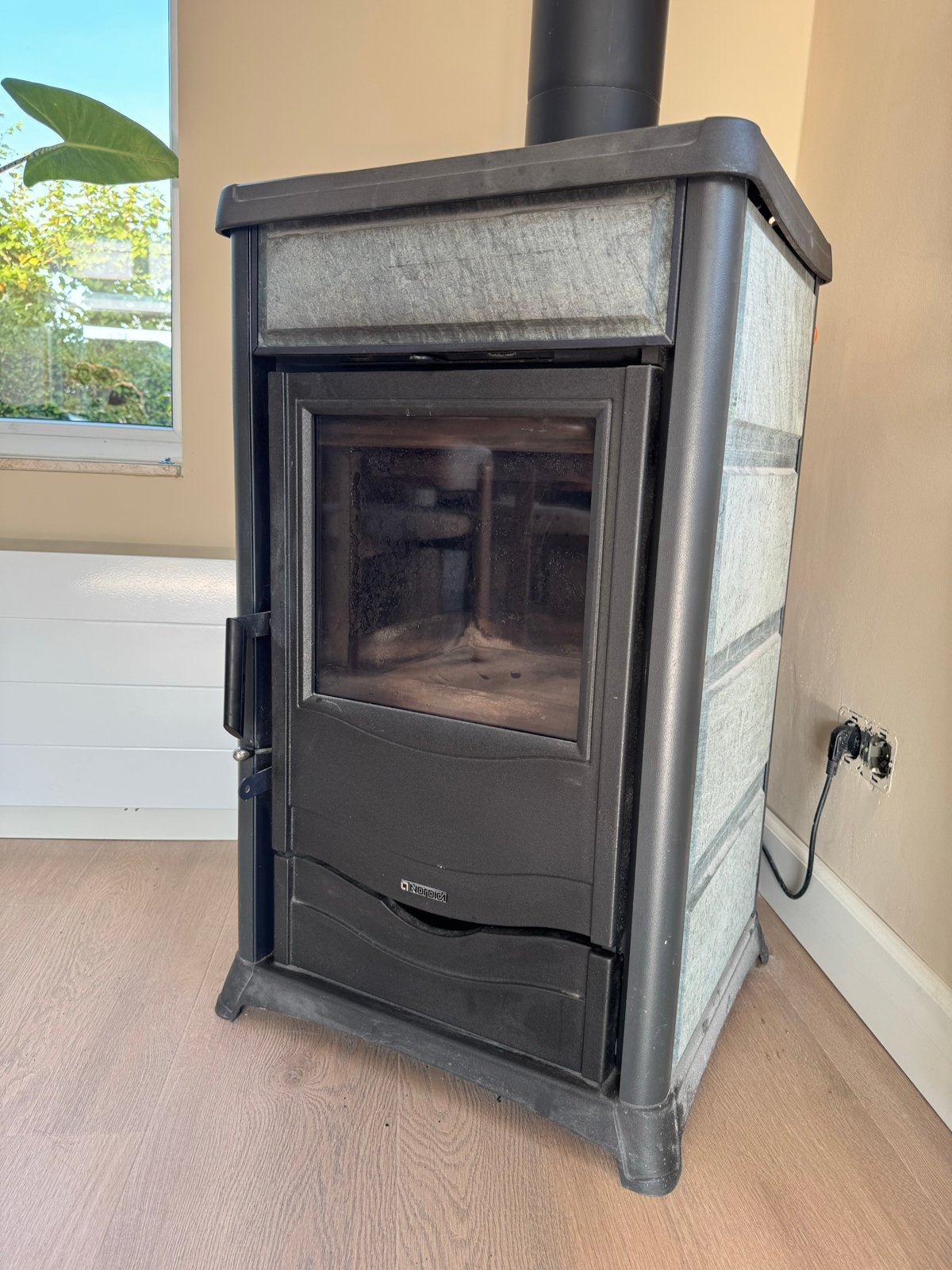 La Nordica CV-houtkachel Thermorossella Speksteen 11kW, Ophalen, Gebruikt, Vrijstaande haard, Houthaard