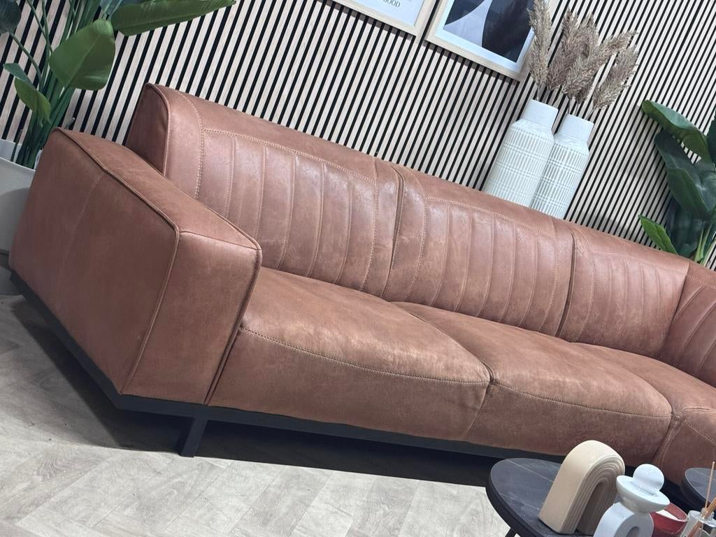 De Bommel Cognac Hoekbank -305 x 230, Huis en Inrichting, Banken | Bankstellen, -, Hoekbank, 300 cm of meer, Leer