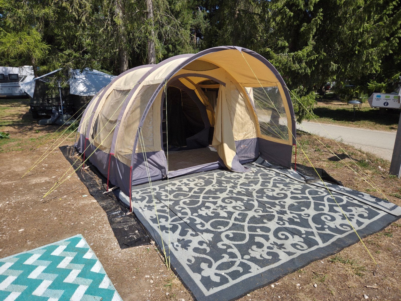 Eurotrail Alabama BTC Alu tent - Compleet en waterdicht, Ophalen, Gebruikt, Tot en met 4