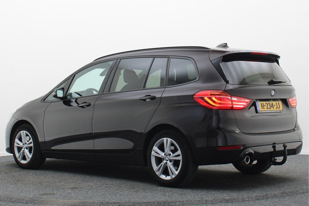 BMW 2 Serie Gran Tourer 218i 7p. High Executive LED, Climate, Stof, Gebruikt, 19 km/l, 3 cilinders