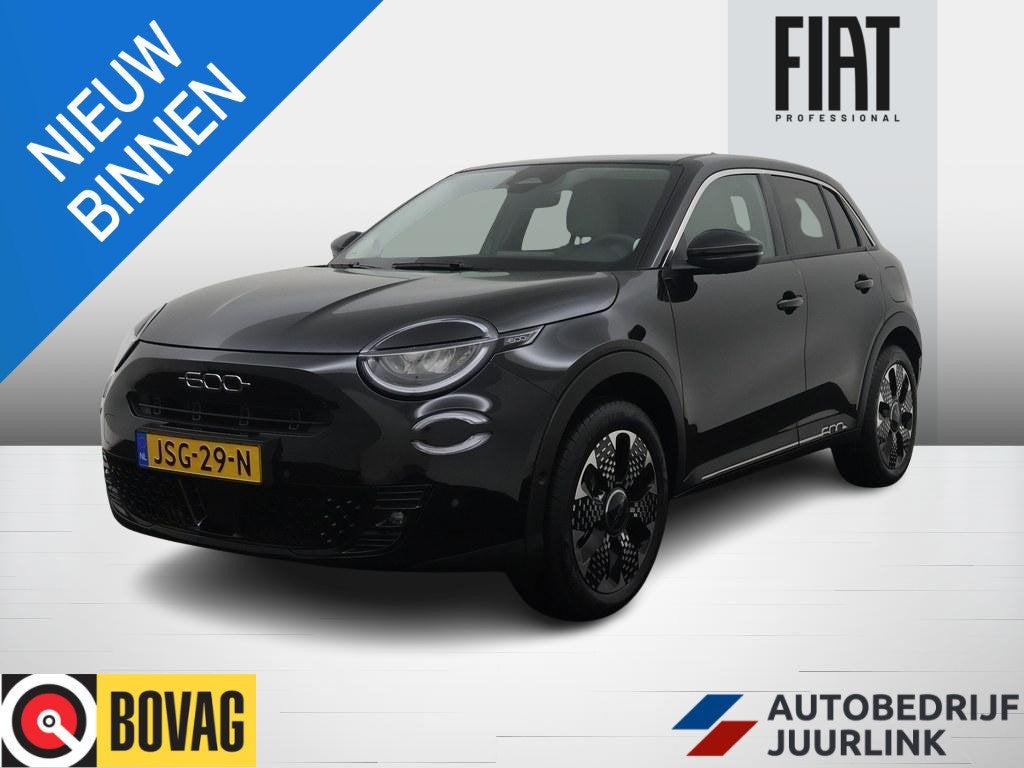 Fiat 600 1.2 Hybrid 145pk Aut. La Prima Leder/Nav/Ad.Cruise, Gebruikt, Euro 6, 1199 cc, Adaptive Cruise Control