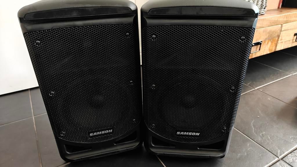 Samson Expedition XP800 PA-set – werkt, met ventilatorzoem, Ophalen, Gebruikt, Minder dan 500 watt, P.A.