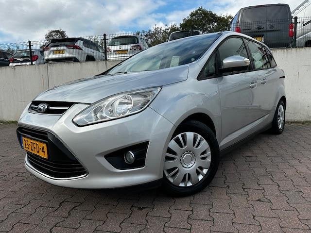 Ford Grand C-Max 1.6 EcoBoost Trend/150 PK/NAVI/CRUISE/PDC/A, Auto's, Ford, Voorwielaandrijving, Gebruikt, Zwart, 4 cilinders