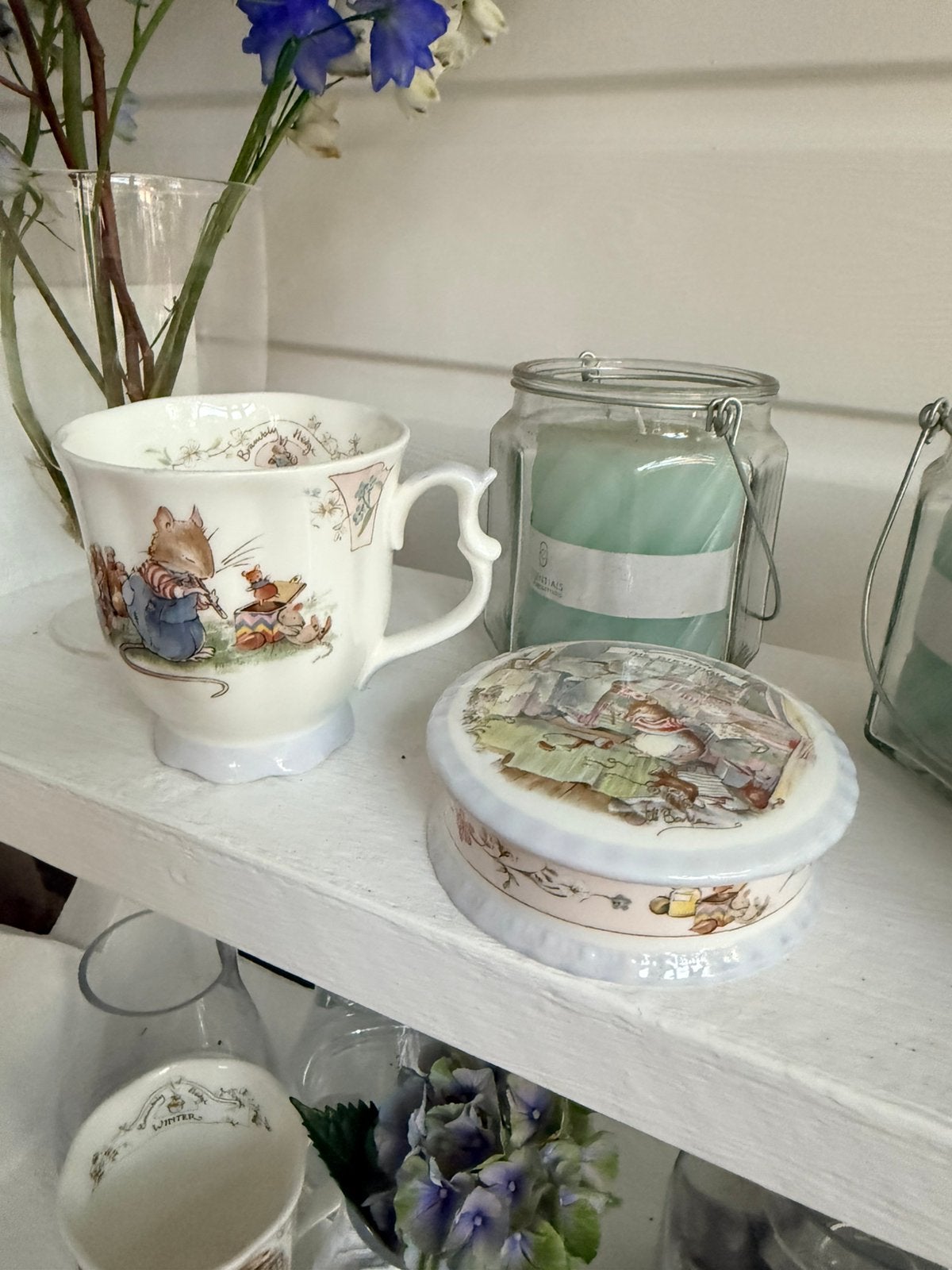 Brambly Hedge Royal Doulton the birthday mug trinket box, Ophalen, Zo goed als nieuw, Porselein, Kop en/of schotel