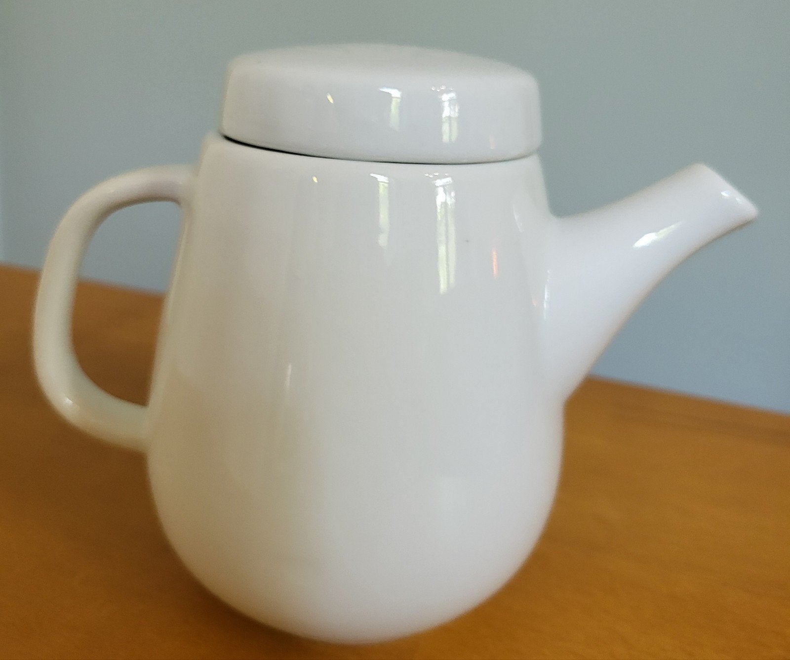 LIPTON tea pot - NIEUW - collectors item, Overige typen, Nieuw, Ophalen of Verzenden, Overige stijlen