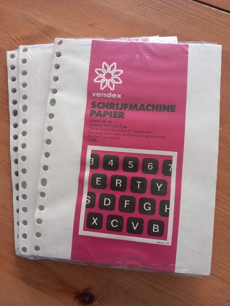 schrijfmachine papier antiek, Antiek en Kunst, Ophalen of Verzenden