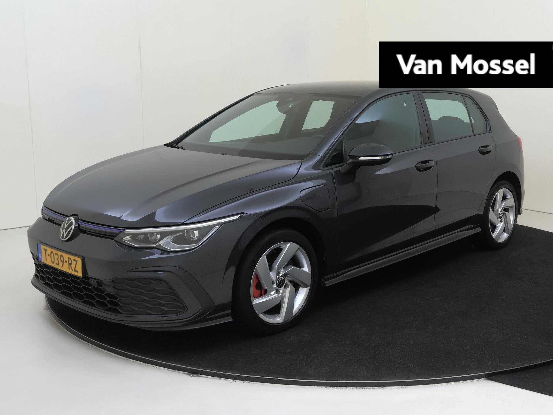 Volkswagen Golf GTE 5drs. 1.4 e-Hybrid Aut. | Navi | CarPlay, Auto's, 12 maanden, Automatische klimaatregeling, Gebruikt, Euro 6