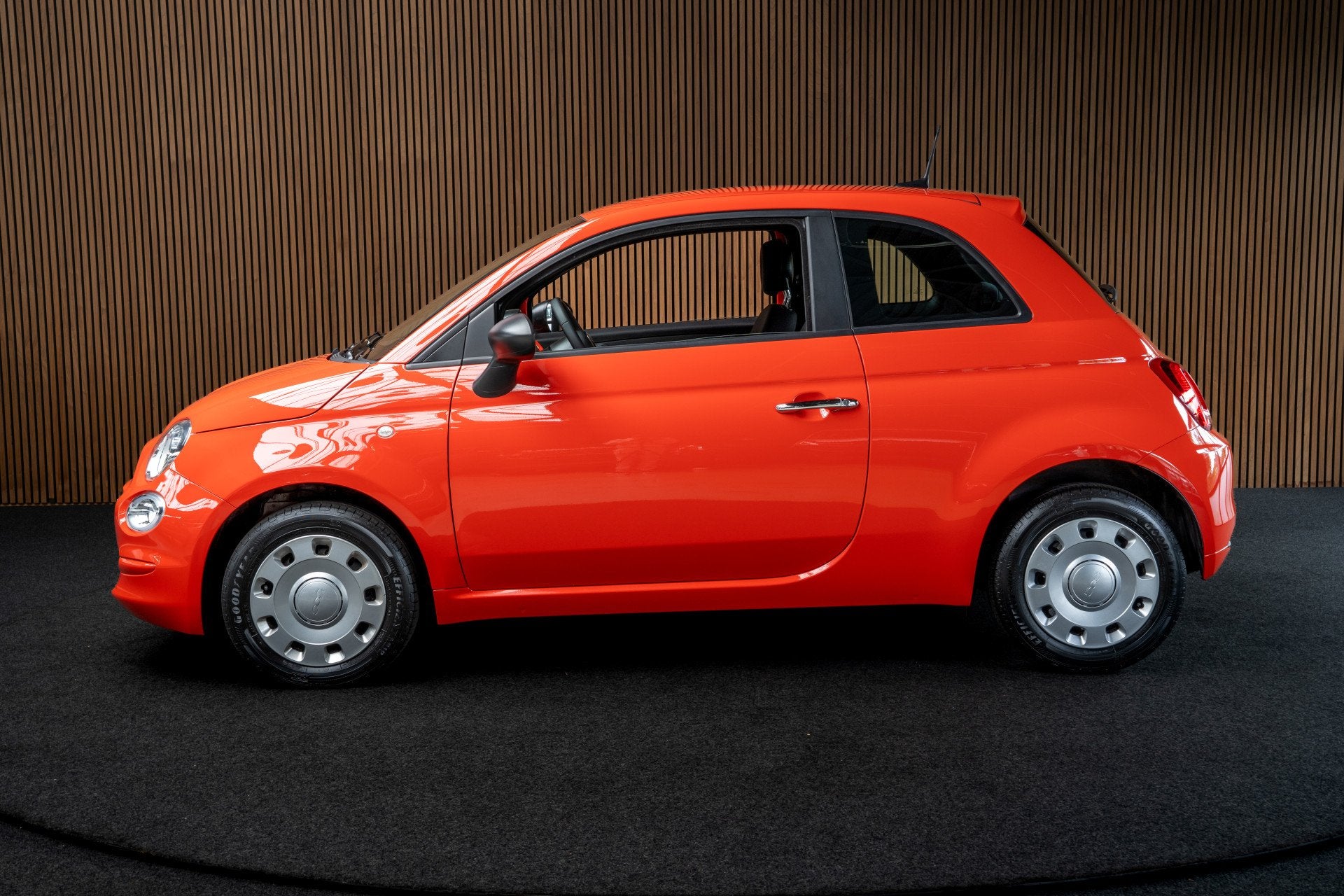 Fiat 500 1.0 Hybrid GSE Pop Airco Cruise Elektr. pakket BTW, Voorwielaandrijving, Dealer onderhouden, Stof, Gebruikt