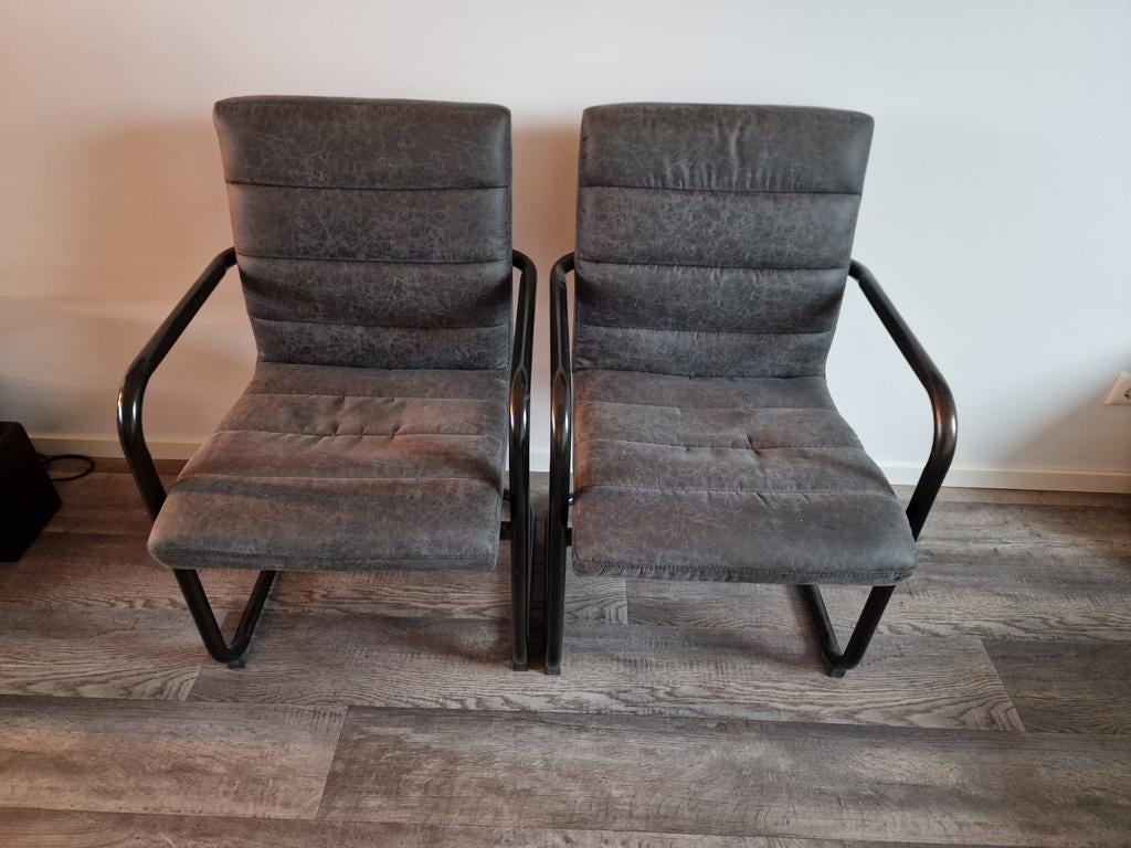 Eetkamerstoelen - Zithoogte 48 cm - gebruikt, Huis en Inrichting, Ophalen, Gebruikt, Grijs, Twee