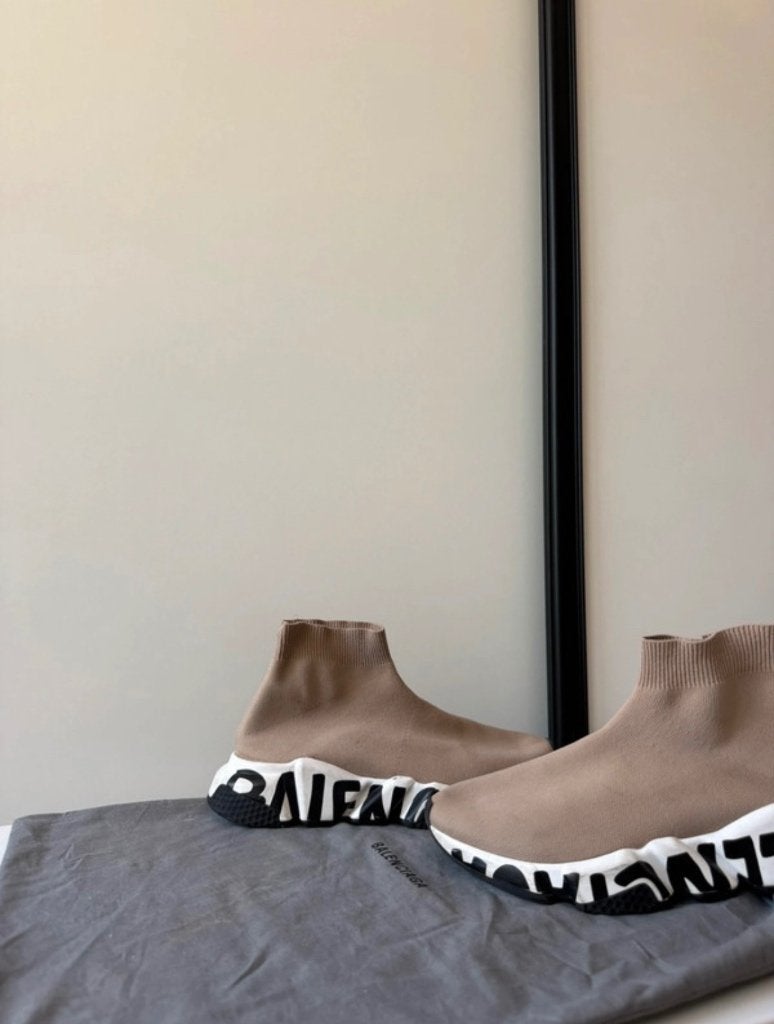 Balenciaga Speed Sock sneakers beige maat 37, Kleding | Dames, Balenciaga, Verzenden, Beige, Sneakers of Gympen