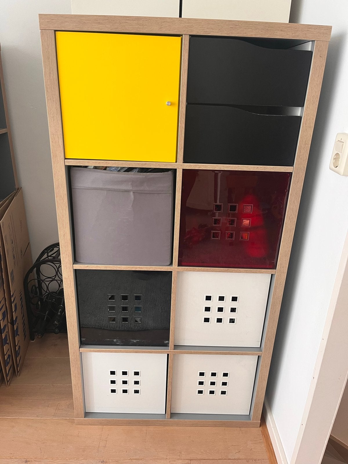 IKEA Kallax kast - grijs, Huis en Inrichting, Ophalen, Overige materialen, Gebruikt, 100 tot 150 cm